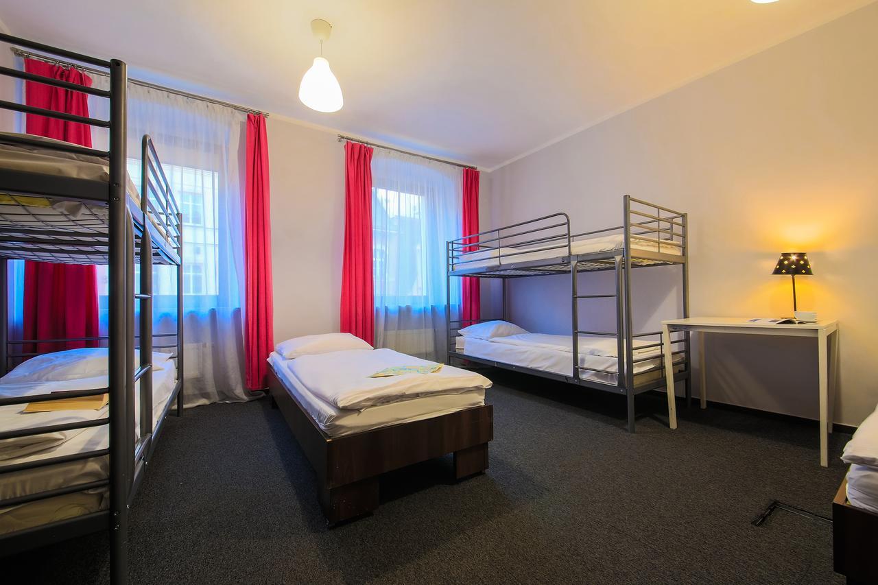 Glow Hostel Breslau Zimmer foto